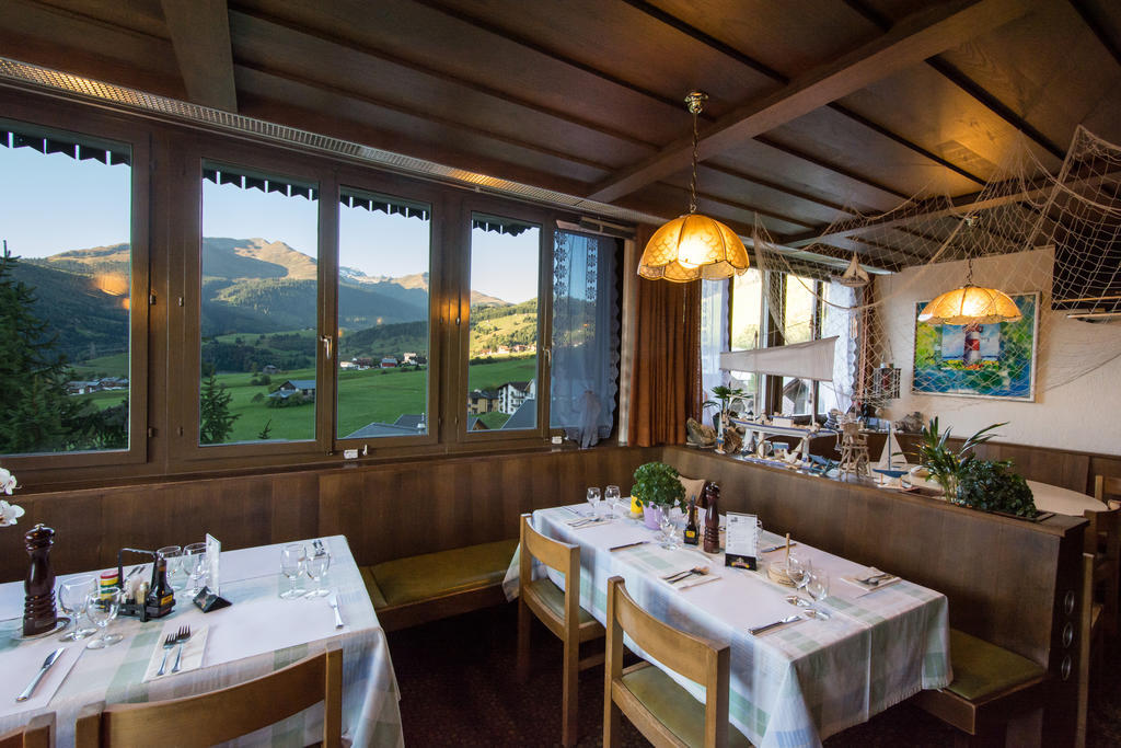 Hotel Pez Ault Disentis Esterno foto